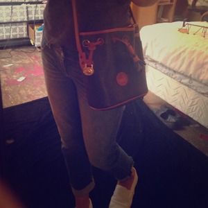 Dooney & Bourke vintage green, authentic.