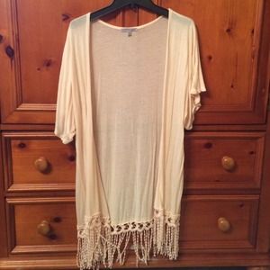Fringe bottom sweater