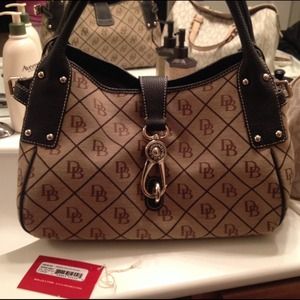 Dooney & Brouke Bag