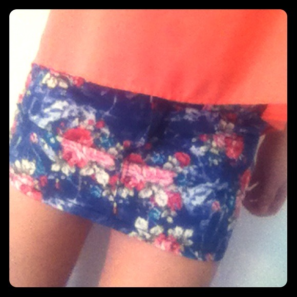 Denim floral print mini skirt