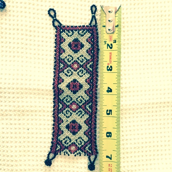 Seed red bracelet