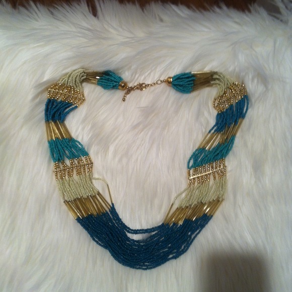 Beaded necklace