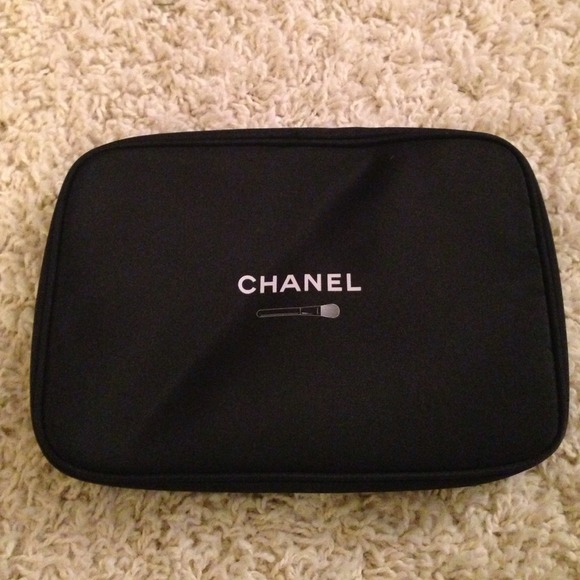 NEW! Authentic chanel makeup case