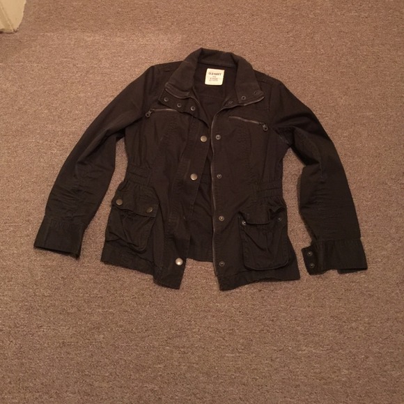 Lightweight military jacket