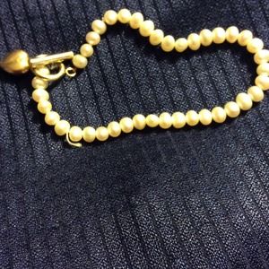 Pearl bracelet 14k white