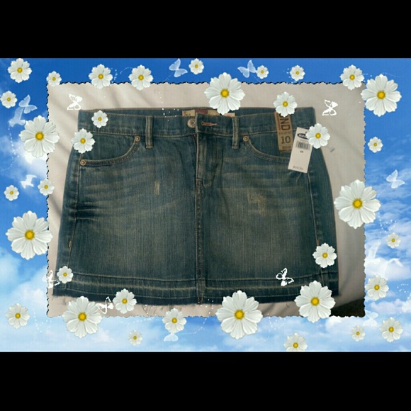 Old Navy Denim Skirt.
