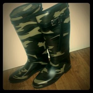 Rainboots-Camouflage