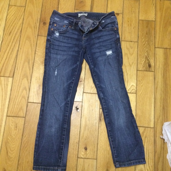 Aeropostale denim capris - Picture 1 of 2
