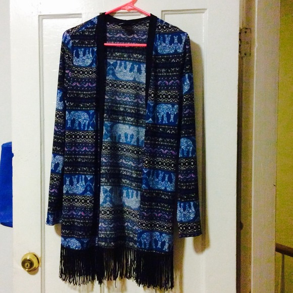 Cardagin/kimono with beautiful Indian print