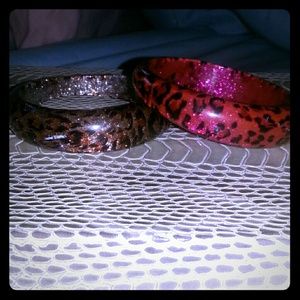 🚫BundledAnimal print braclet🚫