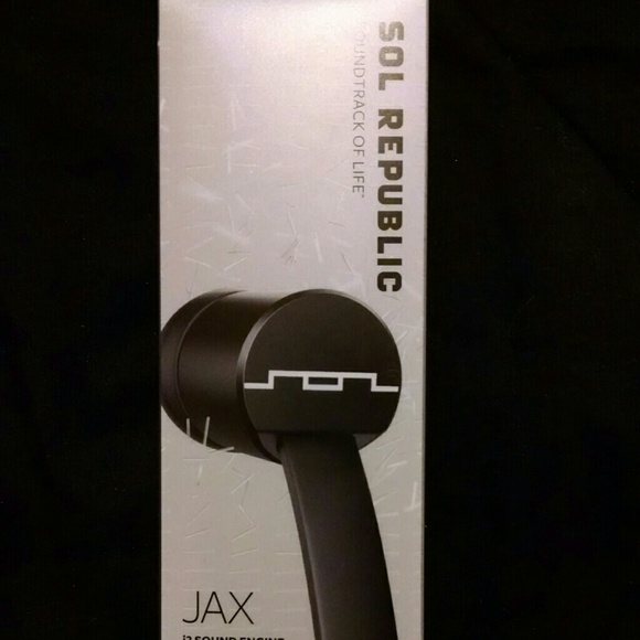 sol republic headphones