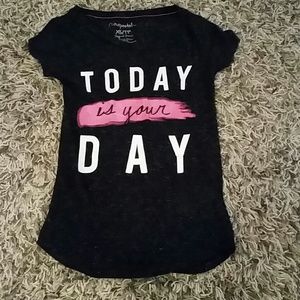 Aeropostale XS tshirt "TODAY IS YOUR DAY"