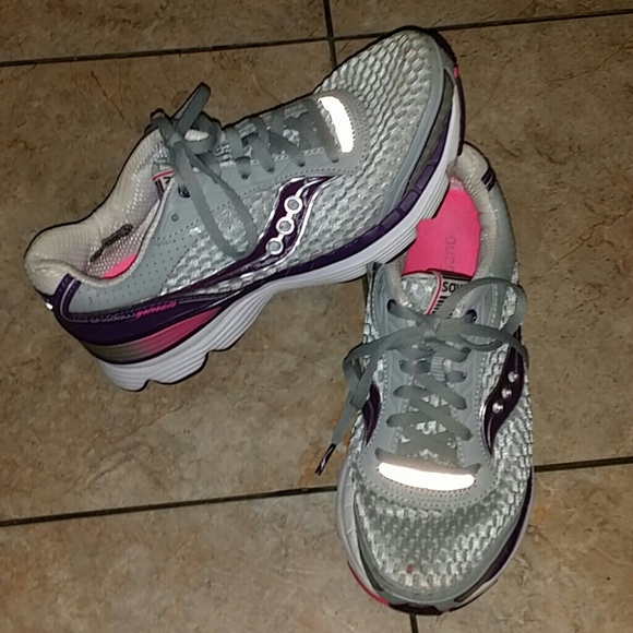 Saucony workout shoes