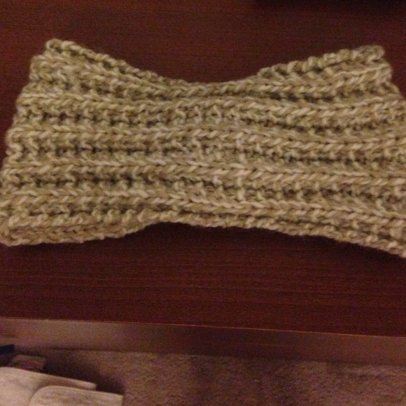 Knitted head band - Picture 2 of 2