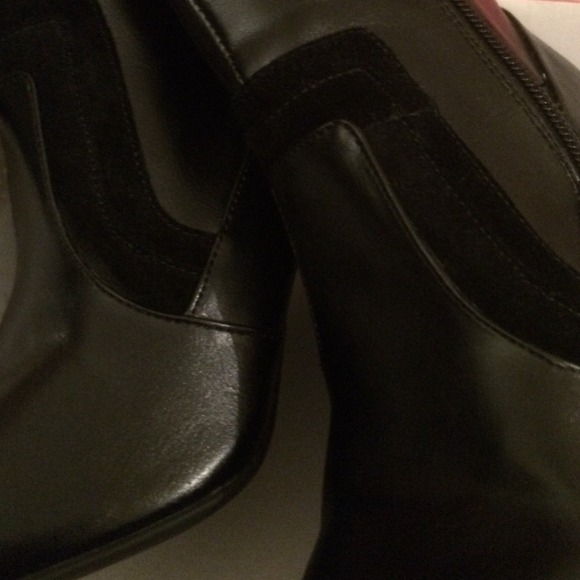 Kenneth Cole - Picture 4 of 4