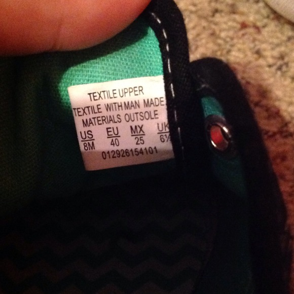 Like new vans knock offs!! - Picture 3 of 3