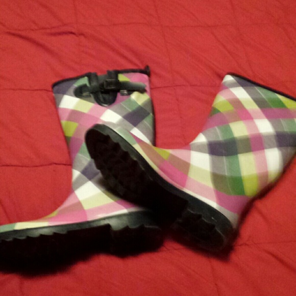 Womens rain boots size 8