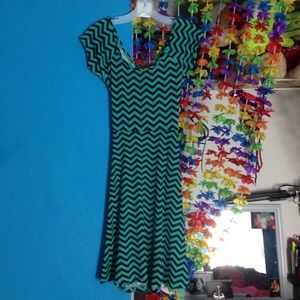 Cute open back dress never worn