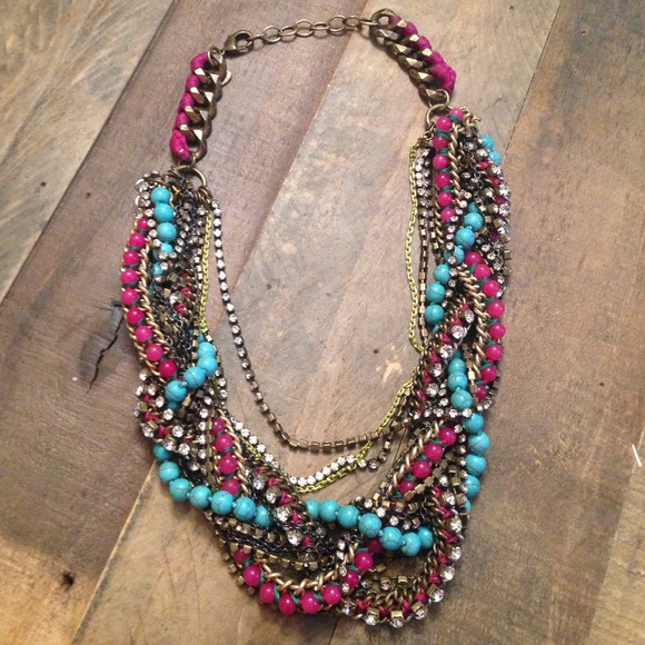 Retired, Celeb Fave Stella & Dot Bamboleo Necklace