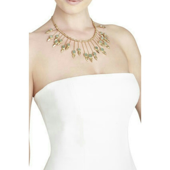 | BCBGMAXAZRIA | Statement Necklace - Picture 1 of 3