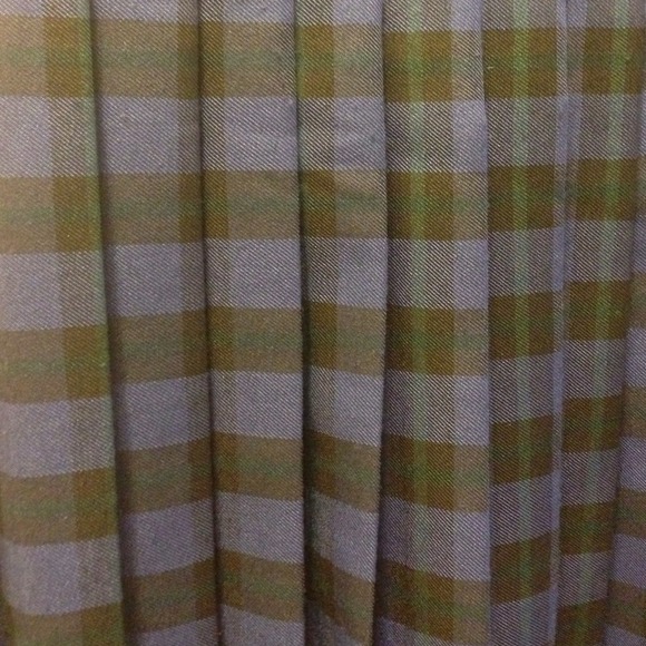 Blue plaid mini skirt - Picture 2 of 2