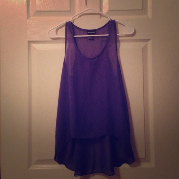 🚫 SOLD 🚫 High Low Purple Tank