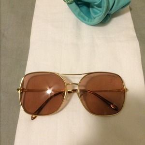 Beautiful and classy Tiffany and Co sunglasses