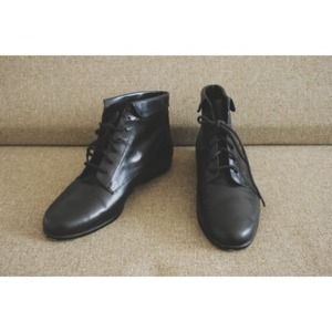 Black Vintage Lace-Up Ankle Boots