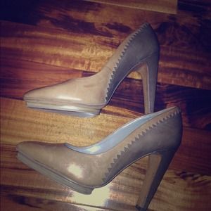 Worn twice Luxury Rebel two-tone top leather shoes