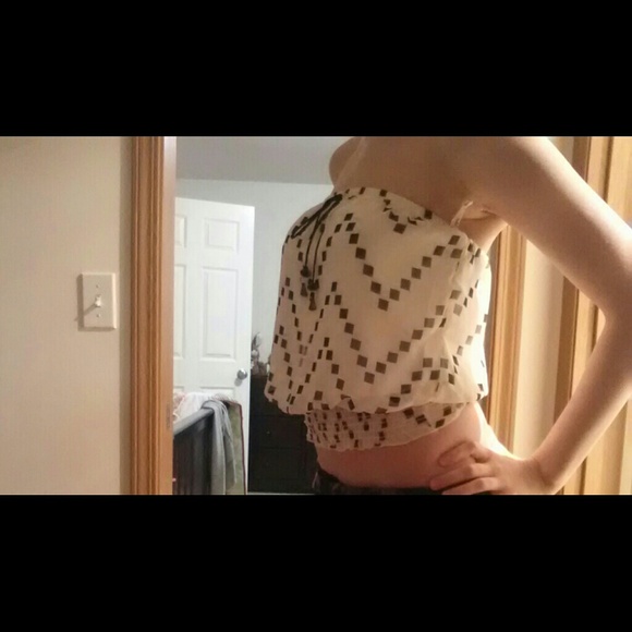 Strapless top - Picture 2 of 2