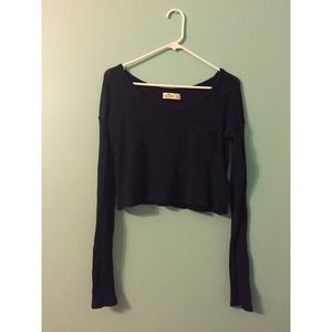 Hollister, Cropped light weight sweater.