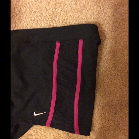 ❌SOLD❌Nike Dri Fit running shorts - Picture 2 of 3