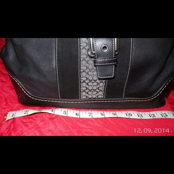 Purse - Picture 2 of 4