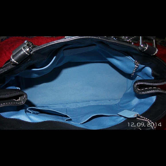 Purse - Picture 3 of 4