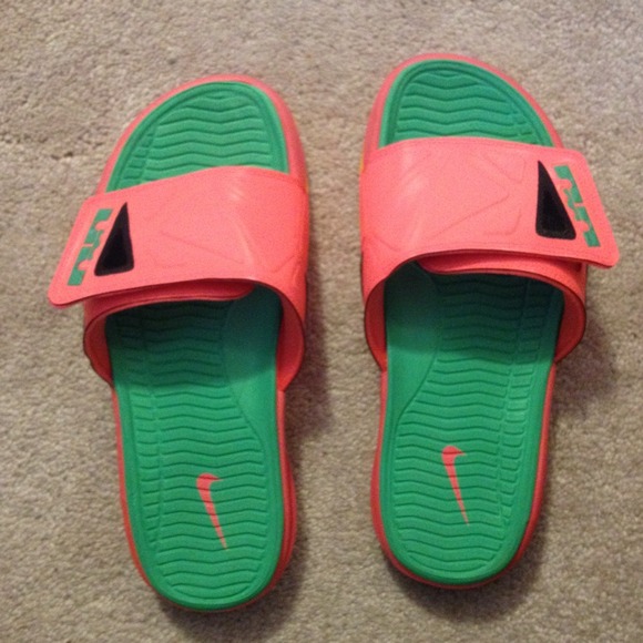 Nike Lebron Sandals