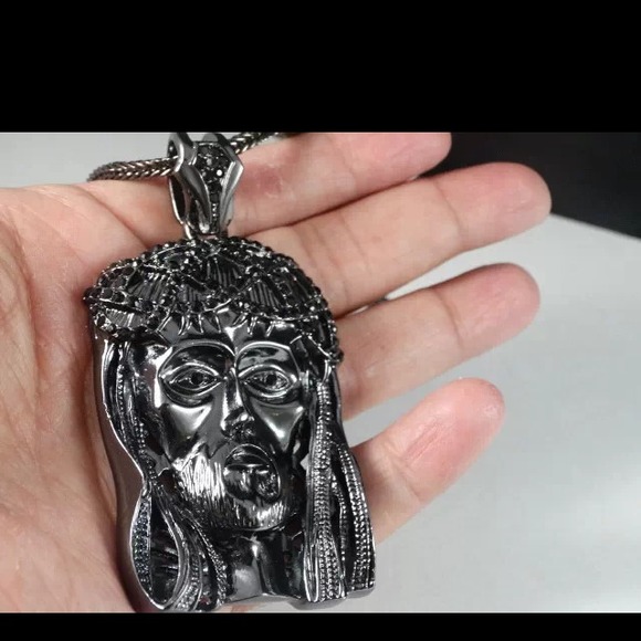 Brenda new Jesus face charm