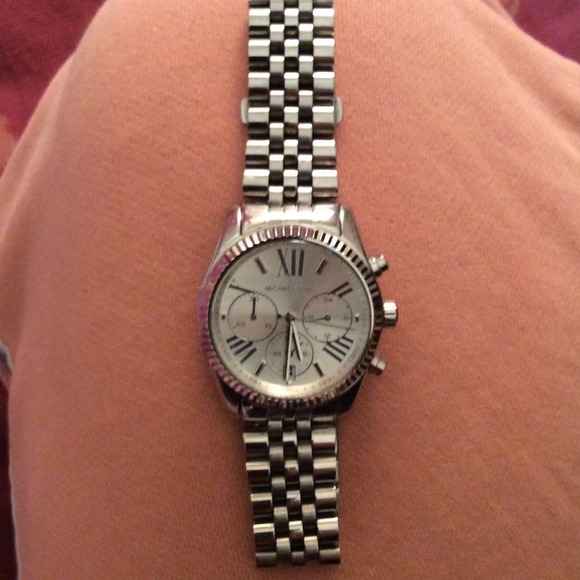 mK watch FLASH SALE - Picture 3 of 4