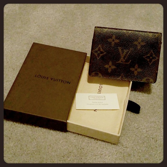 Louis Vuitton Accessories - Louis Vuitton Business Card Holder