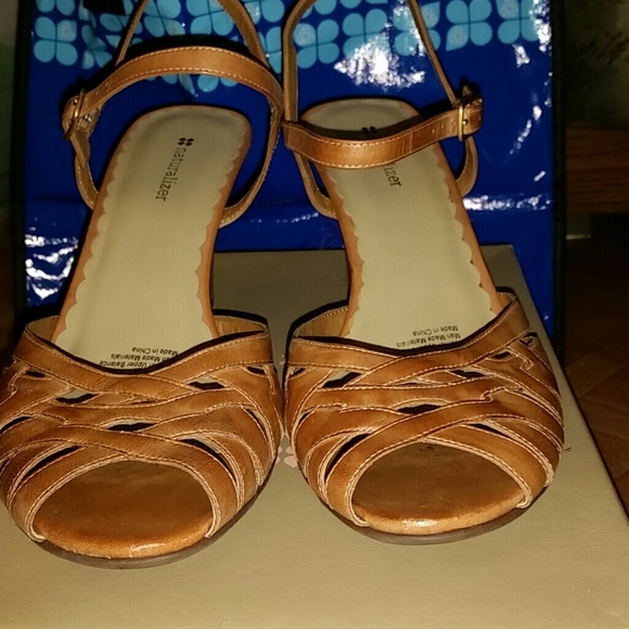 Naturalizer "Lainey" Brown Leather Sandals