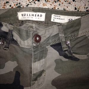 Camo ankle skinny jeans
