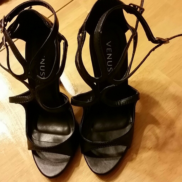 VENUS Strappy Heels - Picture 1 of 3