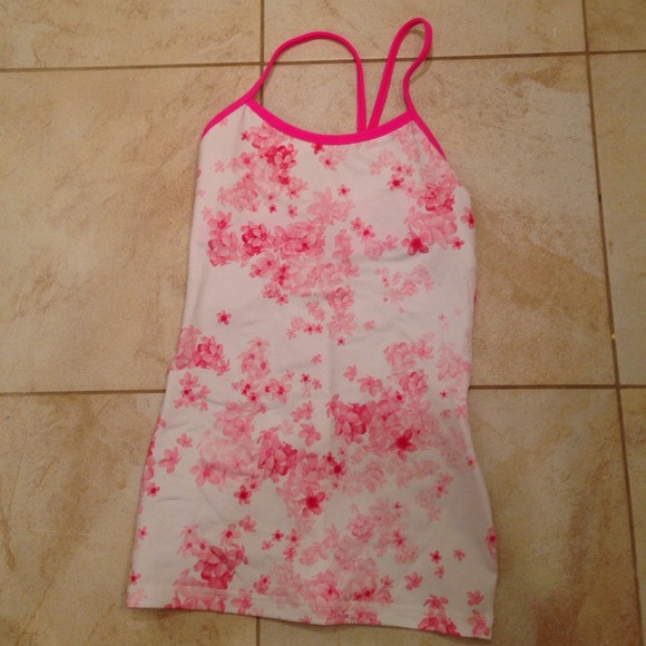 Lululemon power y