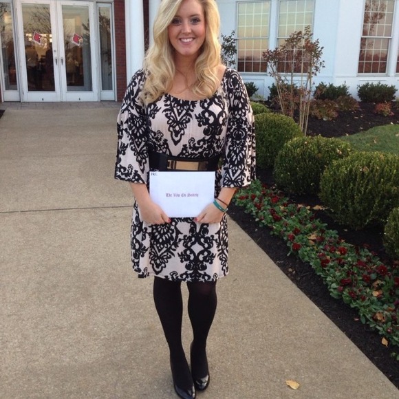 SOLD Nude and black damask dress - Picture 3 of 3