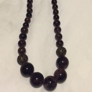 Metallic browns necklace