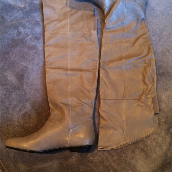 Chinese Laundry, Night Owl Over the Knee, Slate