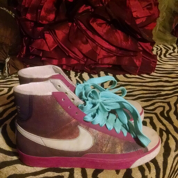 Colorful Nike high top Sneakers
