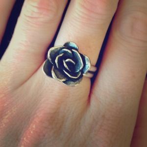 Rose ring PRICE IS FIRM