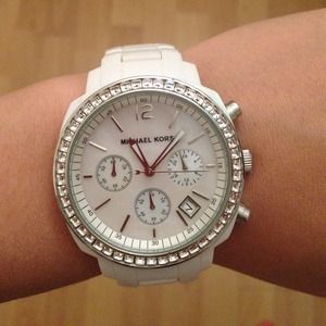 MK5079 watch