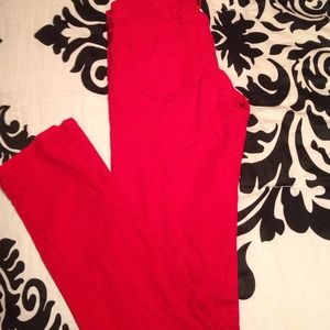 Red skinny jeans