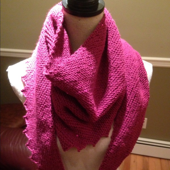 FUSIA RAYON KNIT MULTI FUNCTION SCARF HAND MADE